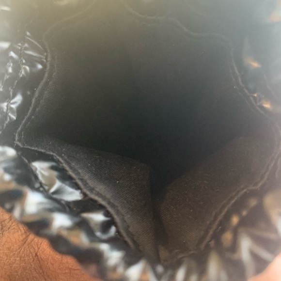 COPY - Fendi glasses case black and gold  dimensions 5/8 inch 12/20 cm - Picture 7 of 10